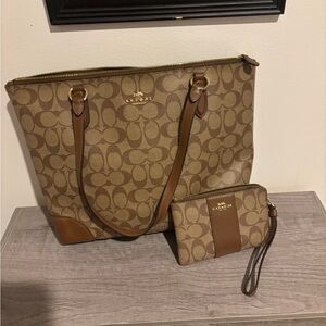 Coach Brown Signature Tote Bag with Matching Wristlet